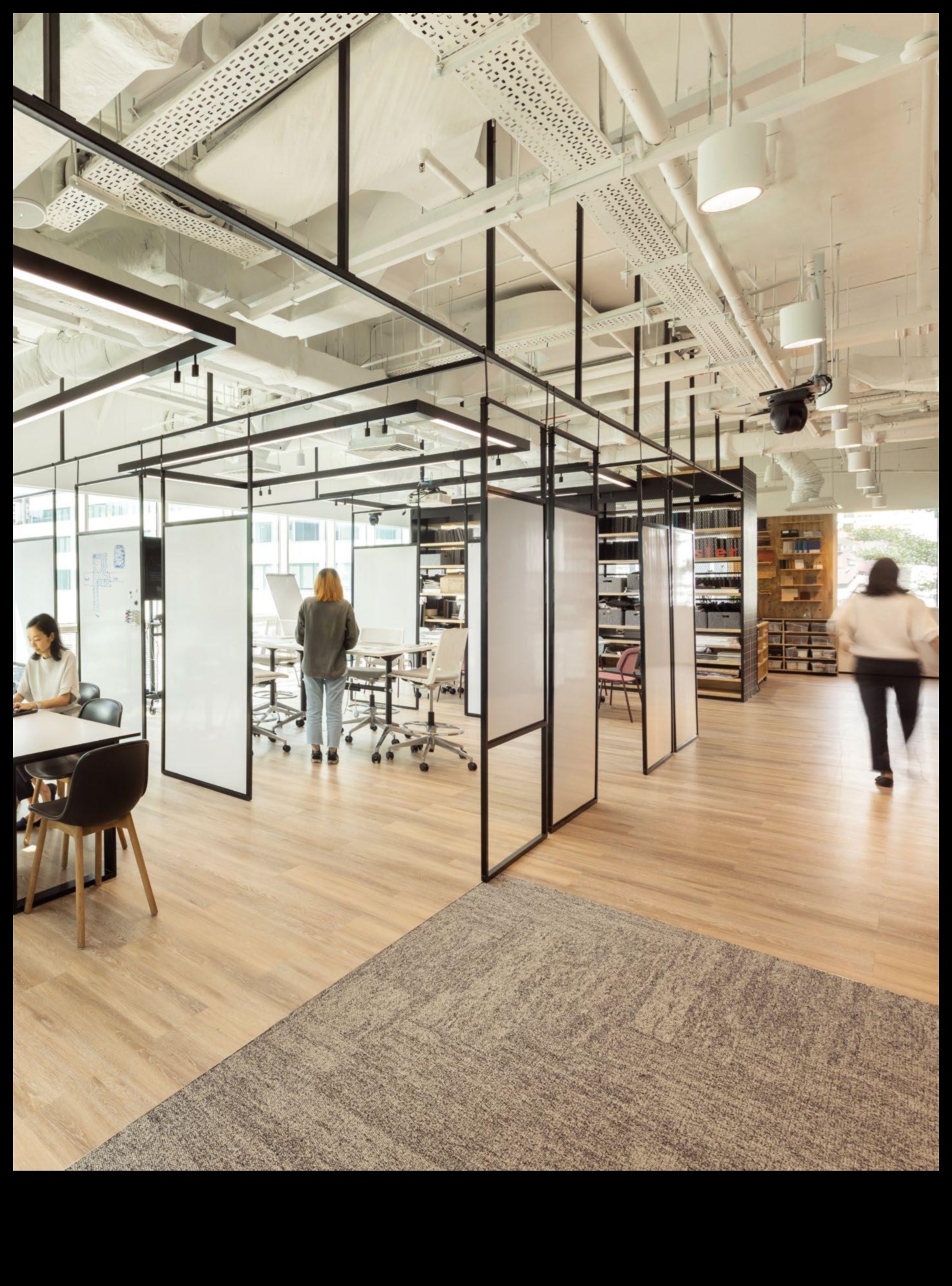 Viedā biroja skatlogs Apskats uz nākamās paaudzes tehnoloģijām, kas veido modernas darbvietas 3 Viedā biroja skatlogs: nākamās paaudzes tehnoloģijas, kas veido modernas darbvietas