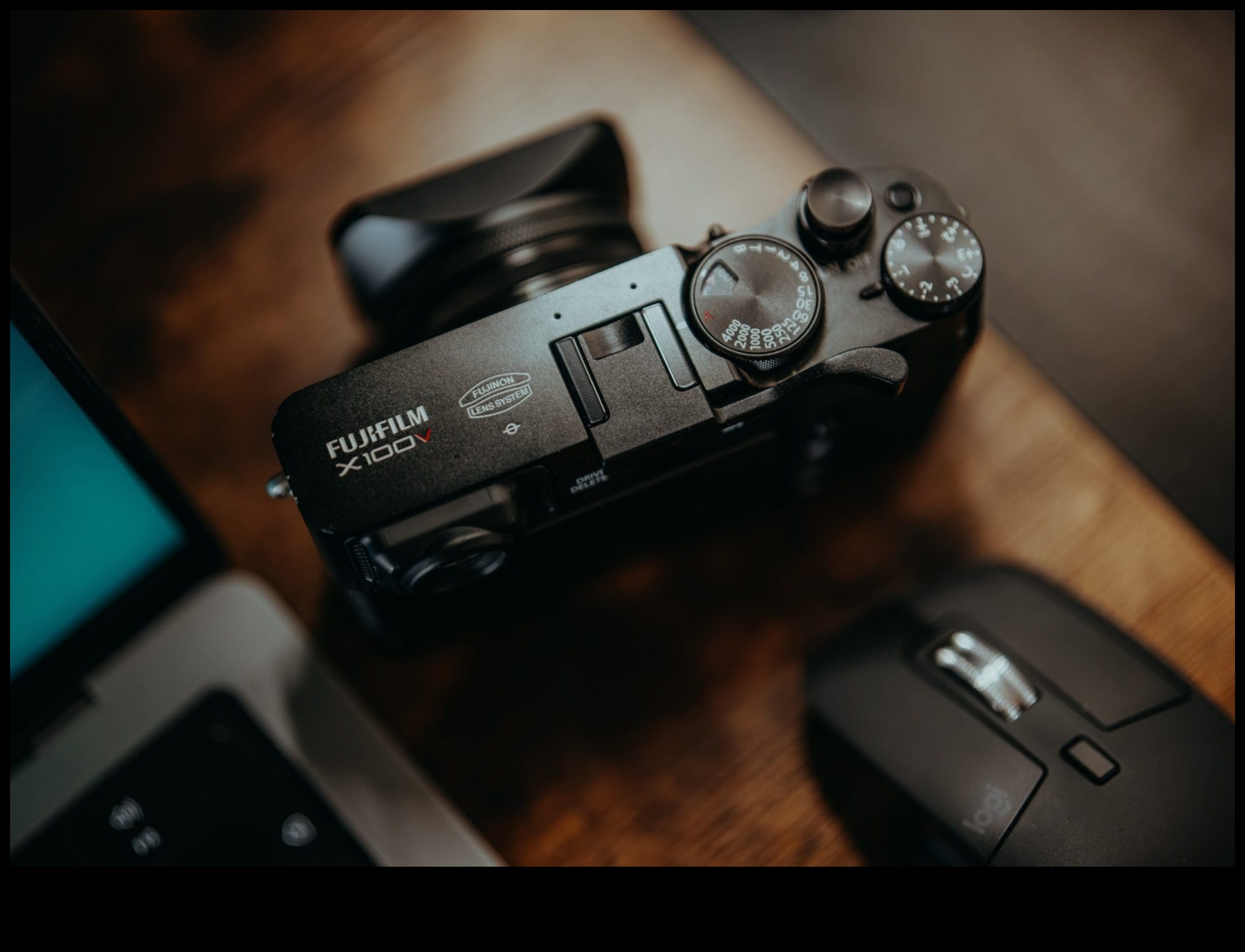 Filmai līdzīga sajūta: kameras ar klasiskajiem filmas simulācijas režīmiem