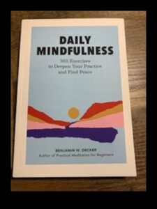 Apzināti pētījumi: obligātās grāmatas, lai padziļinātu meditācijas praksi