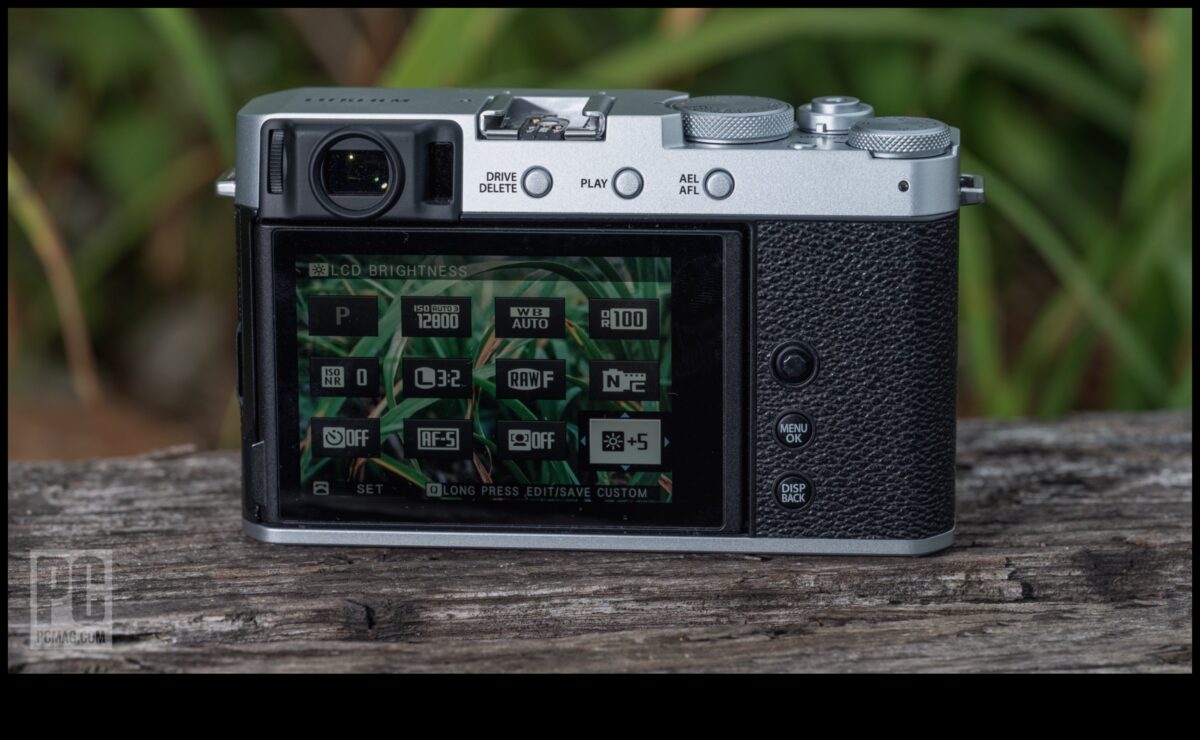 Filmai līdzīga sajūta: kameras ar klasiskajiem filmas simulācijas režīmiem