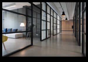 Viedā biroja skatlogs: nākamās paaudzes tehnoloģijas, kas veido modernas darbvietas